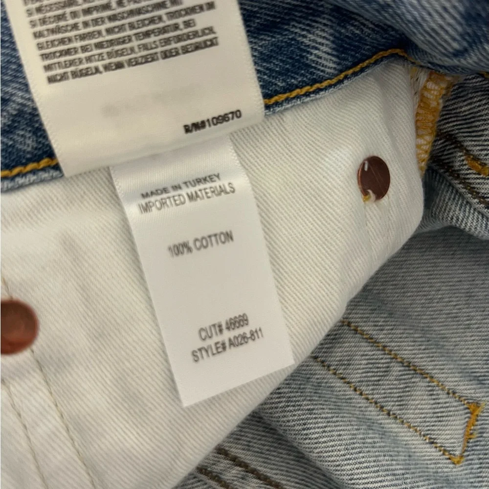 Agolde Parker Shorts - Picture 8 of 12